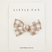 Load image into Gallery viewer, Mini Checked Pinwheel Bow
