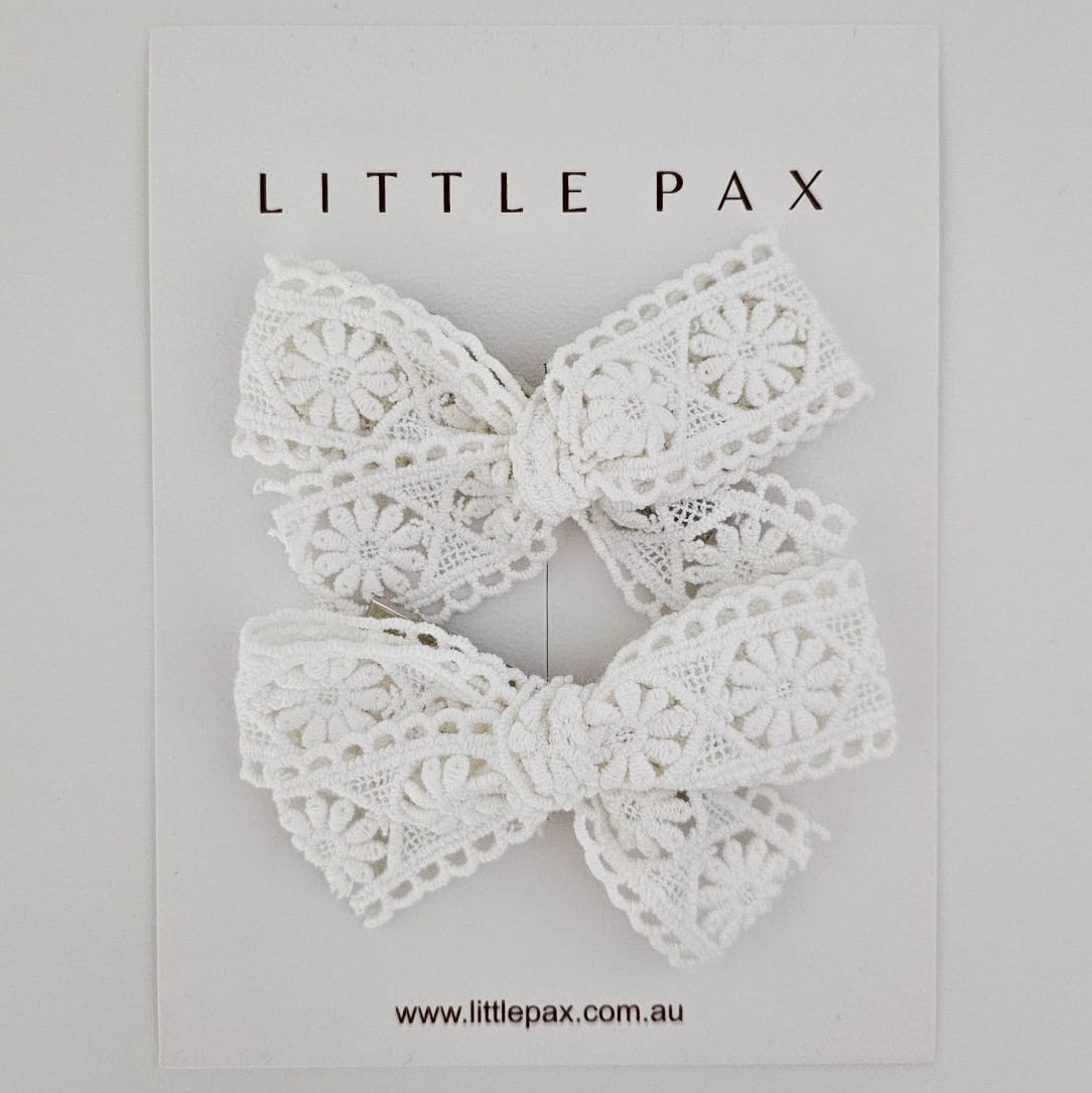 Lace Bow Clips